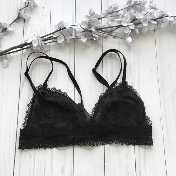Victoria's Secret Other - 2/$25❤️ NWT Victoria’s Secret Strappy Triangle Bra